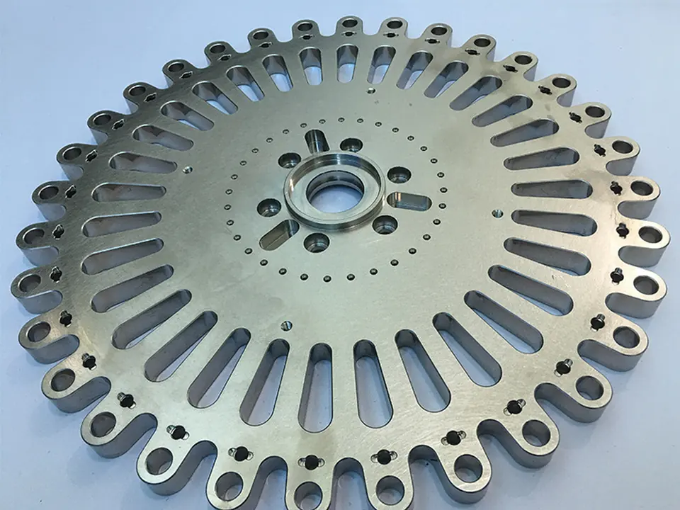 Large aluminium index plate with slotted arms